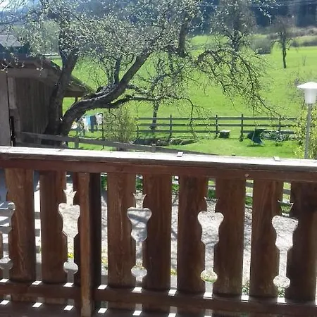 Vakantieboerderij Lissis Bauernhof Appartments Gundersheim